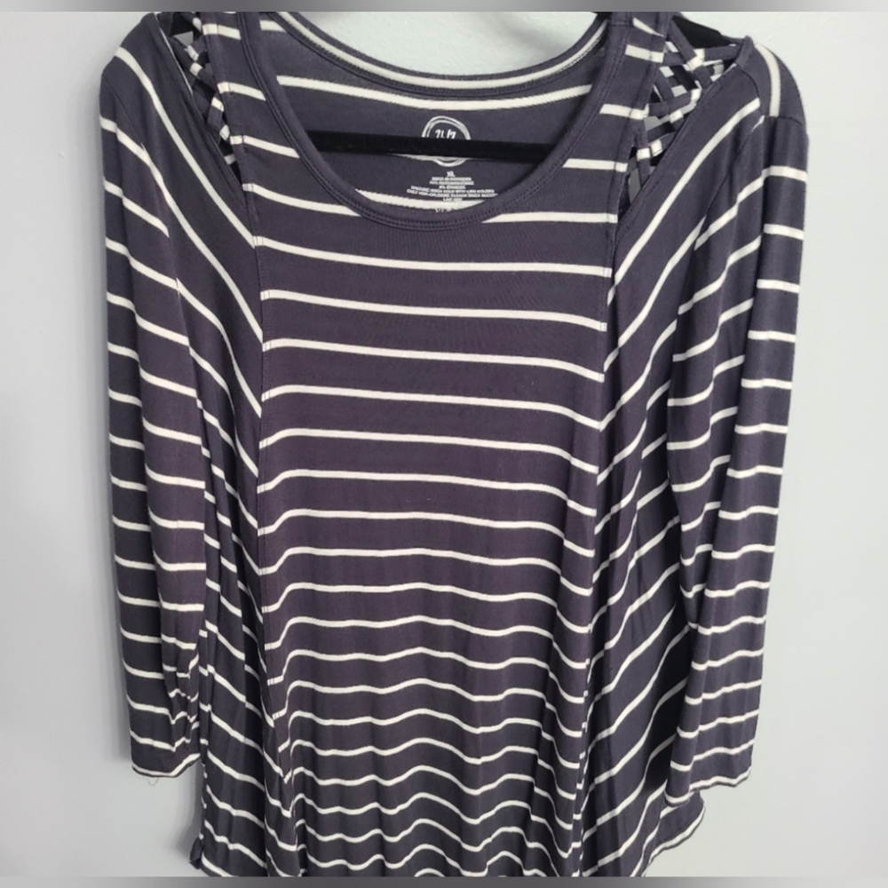 Maurices‎ Striped Top